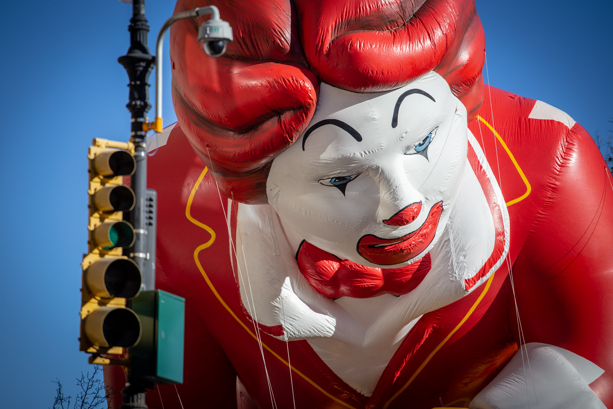 Photo of the Ronald McDonald Thanksgiving Day balloon.